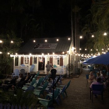 Garbo's Grill - Front of property. "Food truck" is down slot on the right side. - Food Trucks Near Me - Key West, Florida Garbo's Grill - Front of property. "Food truck" is down slot on the right side. - Food Trucks Near Me - Key West, Florida