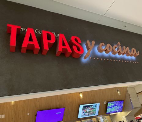 Lorena Garcia by null