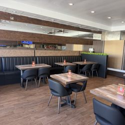 Tandoori Eats - Inside seating
