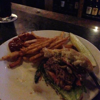 Stone Arch Brewpub - Smothered Bleu Burger - New American Near Me - Appleton, Wisconsin