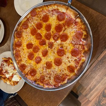 Russo's New York Pizzeria Conroe - Pepperoni pizza - Italian Near Me - Conroe, Texas Russo's New York Pizzeria Conroe - Pepperoni pizza - Italian Near Me - Conroe, Texas