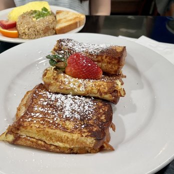 Sweet E's Cafe - Cafes Near Me - Honolulu, Hawaii Sweet E's Cafe - Cafes Near Me - Honolulu, Hawaii
