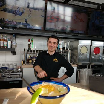 Plaza Azteca - Perz makes amazing margaritas - Mexican Near Me - Fargo, North Dakota Plaza Azteca - Perz makes amazing margaritas - Mexican Near Me - Fargo, North Dakota