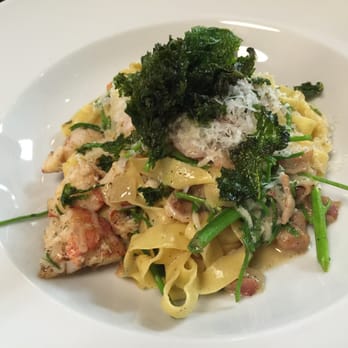 MW Restaurant - Lobster carbonara with bacon - New American Near Me - Honolulu, Hawaii MW Restaurant - Lobster carbonara with bacon - New American Near Me - Honolulu, Hawaii