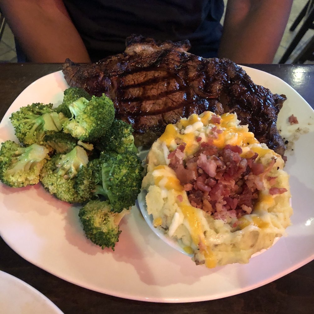 Aspen Creek Grill - Steak with loaded mashed potatoes and steamed broccoli - Seafood Near Me - Amarillo, Texas