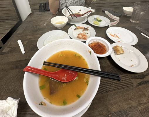 Huong Que Vietnamese Restaurant by null