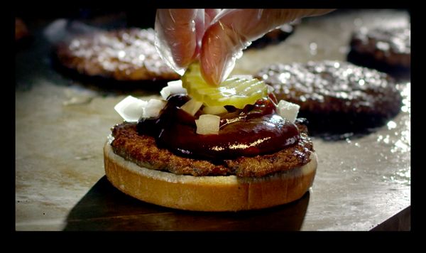 Milo's Hamburgers by null