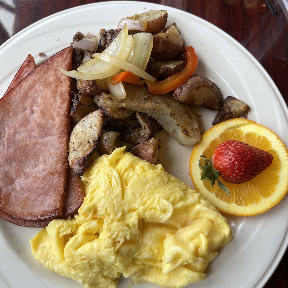 LB's Place - The Gap - Burgers Near Me - Flintstone, Maryland