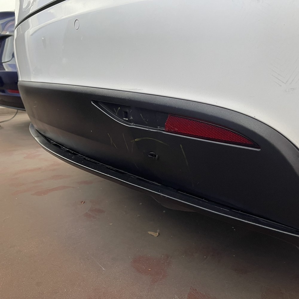 All In Auto Group - 2018 Tesla Model X 75D: Rear End Damage, was not mentioned on the ad, and carfax showed a clean record accident-free - Used Car Dealers Near Me - Norco, California All In Auto Group - 2018 Tesla Model X 75D: Rear End Damage, was not mentioned on the ad, and carfax showed a clean record accident-free - Used Car Dealers Near Me - Norco, California