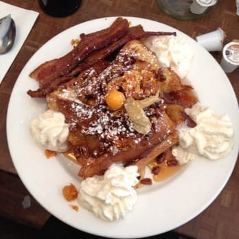 Jam Cafe - Peach & Pecan French Toast - Breakfast & Brunch Near Me - Victoria, British Columbia
