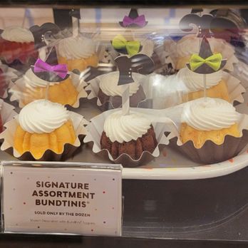 Nothing Bundt Cakes - Nothing Bundt Cakes - Bakeries Near Me - Amherst, New York