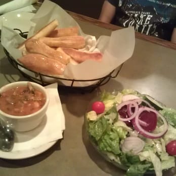 Tomato Brothers - Minestrone soup, fresh breadsticks and house salad. - Italian Near Me - Howell, Michigan Tomato Brothers - Minestrone soup, fresh breadsticks and house salad. - Italian Near Me - Howell, Michigan