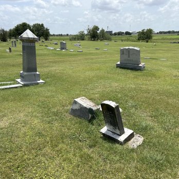 Granger City Cemetery - Random placements - Funeral Services & Cemeteries Near Me - Granger, Texas Granger City Cemetery - Random placements - Funeral Services & Cemeteries Near Me - Granger, Texas