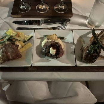 Flight Restaurant and Wine Bar - Veal, Filet, Lamb Chop - Wine Bars Near Me - Memphis, Tennessee