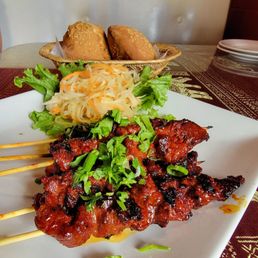 Beef Stick with Papaya Salad Beef Stick with Papaya Salad