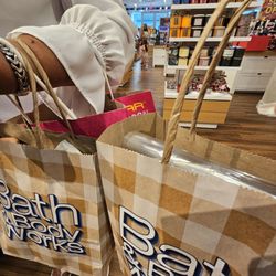 Bath & Body Works