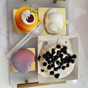 DayDream Cake Shop - Mango Coconut Mousse Cake Lychee cloud Earl Grey Boba Molten (by Piece) Berries Gelee Cheesecake - Desserts Near Me - San Francisco, California DayDream Cake Shop - Mango Coconut Mousse Cake Lychee cloud Earl Grey Boba Molten (by Piece) Berries Gelee Cheesecake - Desserts Near Me - San Francisco, California