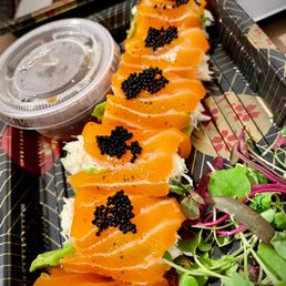 Salmon Blue Crab Roll