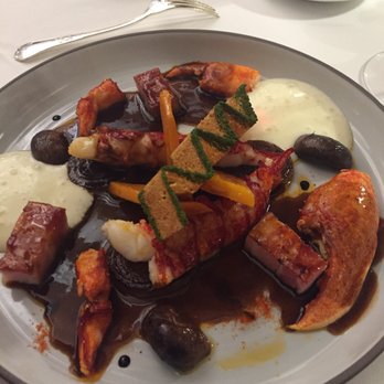Restaurant Maison Lameloise - French Near Me - Chagny, 71 Restaurant Maison Lameloise - French Near Me - Chagny, 71