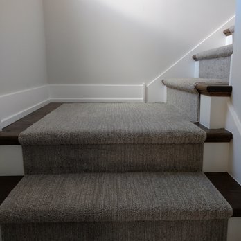 US Carpet and Flooring - Carpet stair runner - Carpet Installation Near Me - Chicago, Illinois