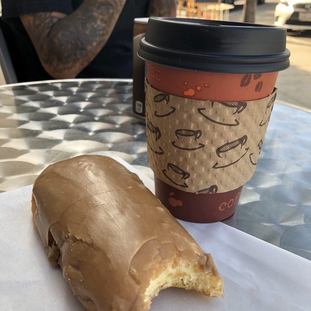 Broadway Donuts - Maple Bar and Hawaiian Hazelnut coffee - Bakeries Near Me - Long Beach, California Broadway Donuts - Maple Bar and Hawaiian Hazelnut coffee - Bakeries Near Me - Long Beach, California