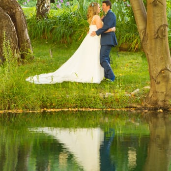 High Sierra Iris & Wedding Gardens - Venues & Event Spaces Near Me - Camino, California High Sierra Iris & Wedding Gardens - Venues & Event Spaces Near Me - Camino, California