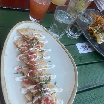 El Centro - chicken Quesadilla - Bars Near Me - Washington, DC, District of Columbia