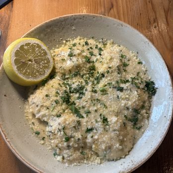 Mezzo - Crab raviolis - Italian Near Me - Pittsburgh, Pennsylvania Mezzo - Crab raviolis - Italian Near Me - Pittsburgh, Pennsylvania