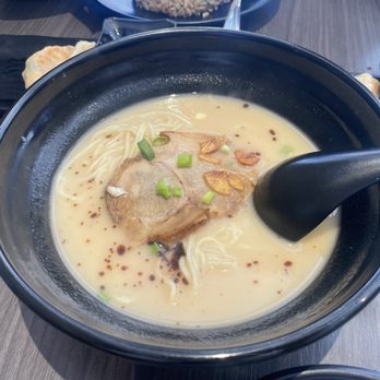 Chef's Ramen - Tonkotsu Char Siu Ramen - Ramen Near Me - Honolulu, Hawaii