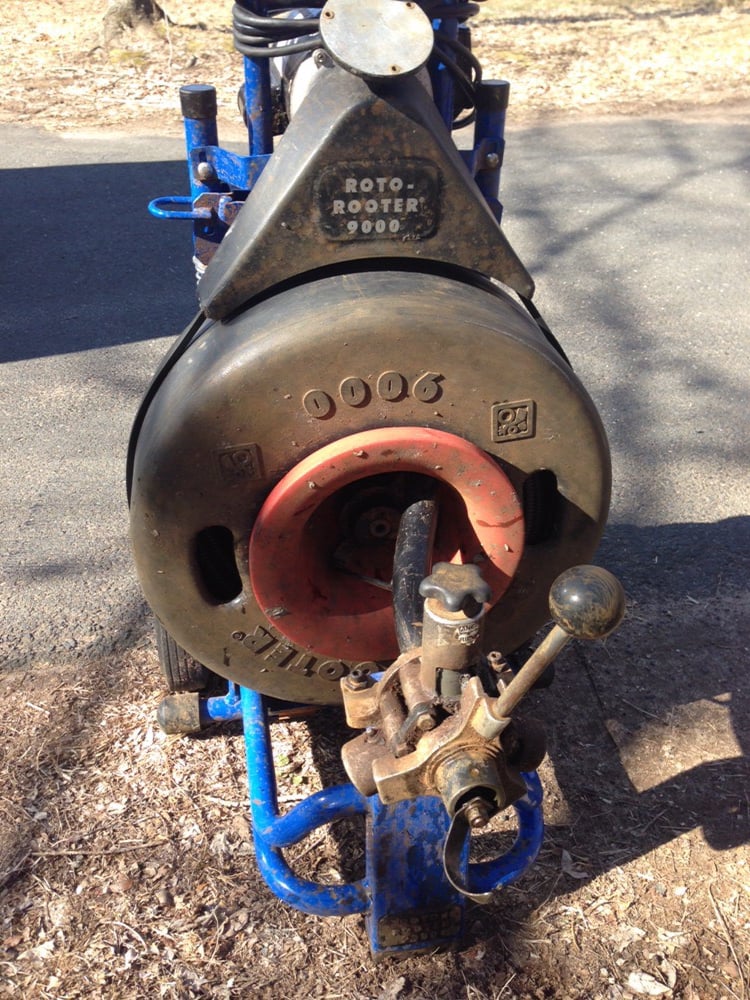 Slide of Roto-Rooter Plumbing & Water Cleanup