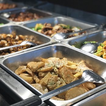 China Buffet - a variety of dishes of food - Chinese Near Me - Mccomb, Mississippi