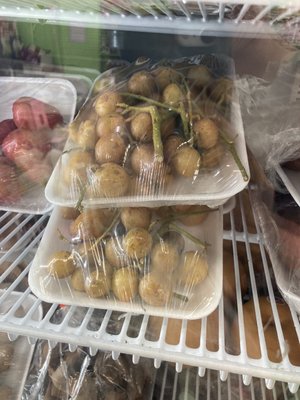 Tan Sang Tropical Fruit by null