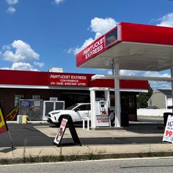 Pawtucket Express - Store and gas pumps