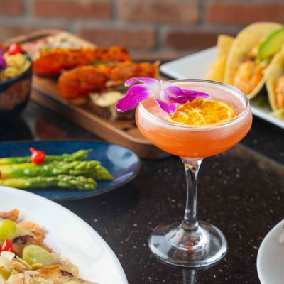 Creekside American Bistro by null
