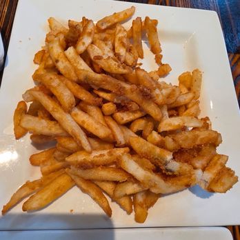 Hana Koa Brewing - Beer batter fries - Breweries Near Me - Honolulu, Hawaii Hana Koa Brewing - Beer batter fries - Breweries Near Me - Honolulu, Hawaii