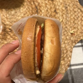In-N-Out Burger - Where is the lettuce ????! - Burgers Near Me - Vallejo, California In-N-Out Burger - Where is the lettuce ????! - Burgers Near Me - Vallejo, California