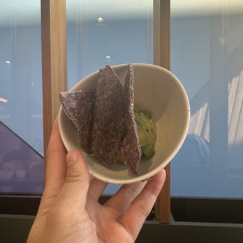 Capital One Lounge - Chips and Guac - Airport Lounges Near Me - Dulles, Virginia