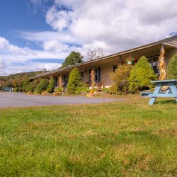 Motel In The Meadow