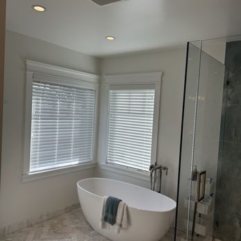 2-DayBlinds - Main bath shades. - Shades & Blinds Near Me 2-DayBlinds - Main bath shades. - Shades & Blinds Near Me