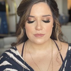 BonBon Beauty Studio - Lashes by Kelly!