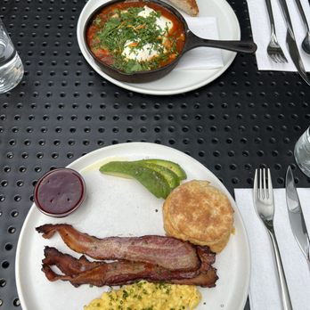 Stationæry - Shakshuka and Breakfast Plate - Coffee & Tea Near Me - Carmel-by-the-Sea, California