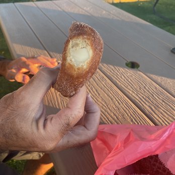 Leonard's Pearlridge Malasada Mobile - Cinnamon sugar with custard - Desserts Near Me - Aiea, Hawaii