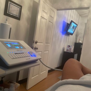 B Fit Cryo - Cryo for skin tightening and fat burning on legs arms stomach glutes or back - Cryotherapy Near Me - Scottsdale, Arizona B Fit Cryo - Cryo for skin tightening and fat burning on legs arms stomach glutes or back - Cryotherapy Near Me - Scottsdale, Arizona