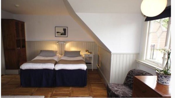 Kivikstrand badhotell by null