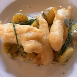The Chamberlayne Pub & Steakhouse - Tempura haddock, crushed potatoes and sea vegetables