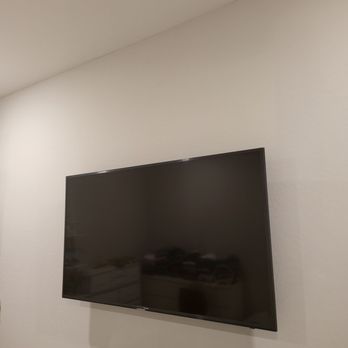 Tv Mountology - Bedroom - TV Mounting Near Me Tv Mountology - Bedroom - TV Mounting Near Me