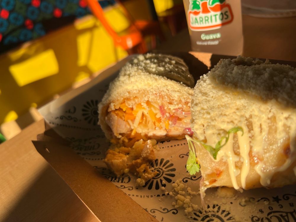 Chilacos Tacos