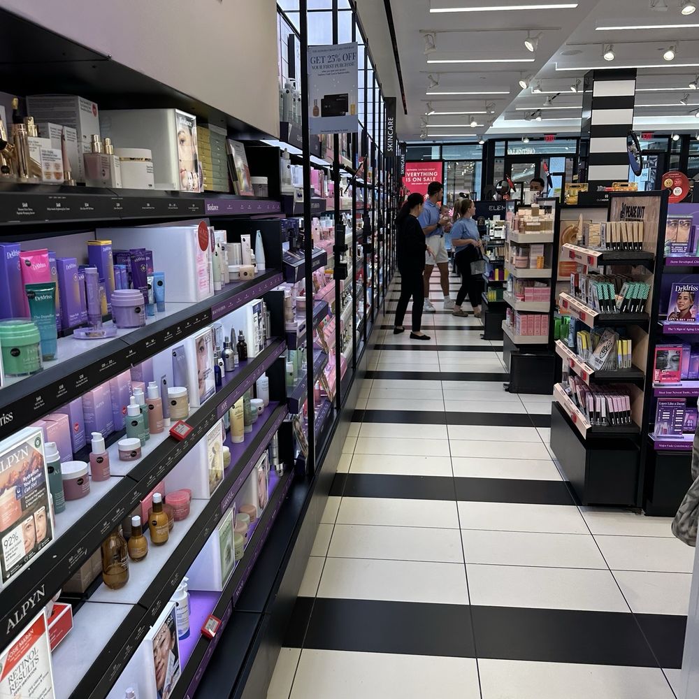 SEPHORA - Cosmetics & Beauty Supply Near Me - Honolulu, Hawaii