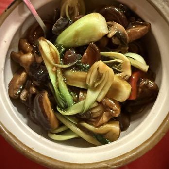 Red House Restaurant - Shanghainese Near Me - Flushing, New York Red House Restaurant - Shanghainese Near Me - Flushing, New York