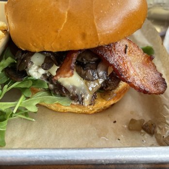 Burger Bench - Burger Bench  burger - American Near Me - Escondido, California